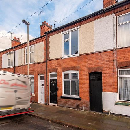 2 Bedroom House In The Heart Of Leicester Bagian luar foto