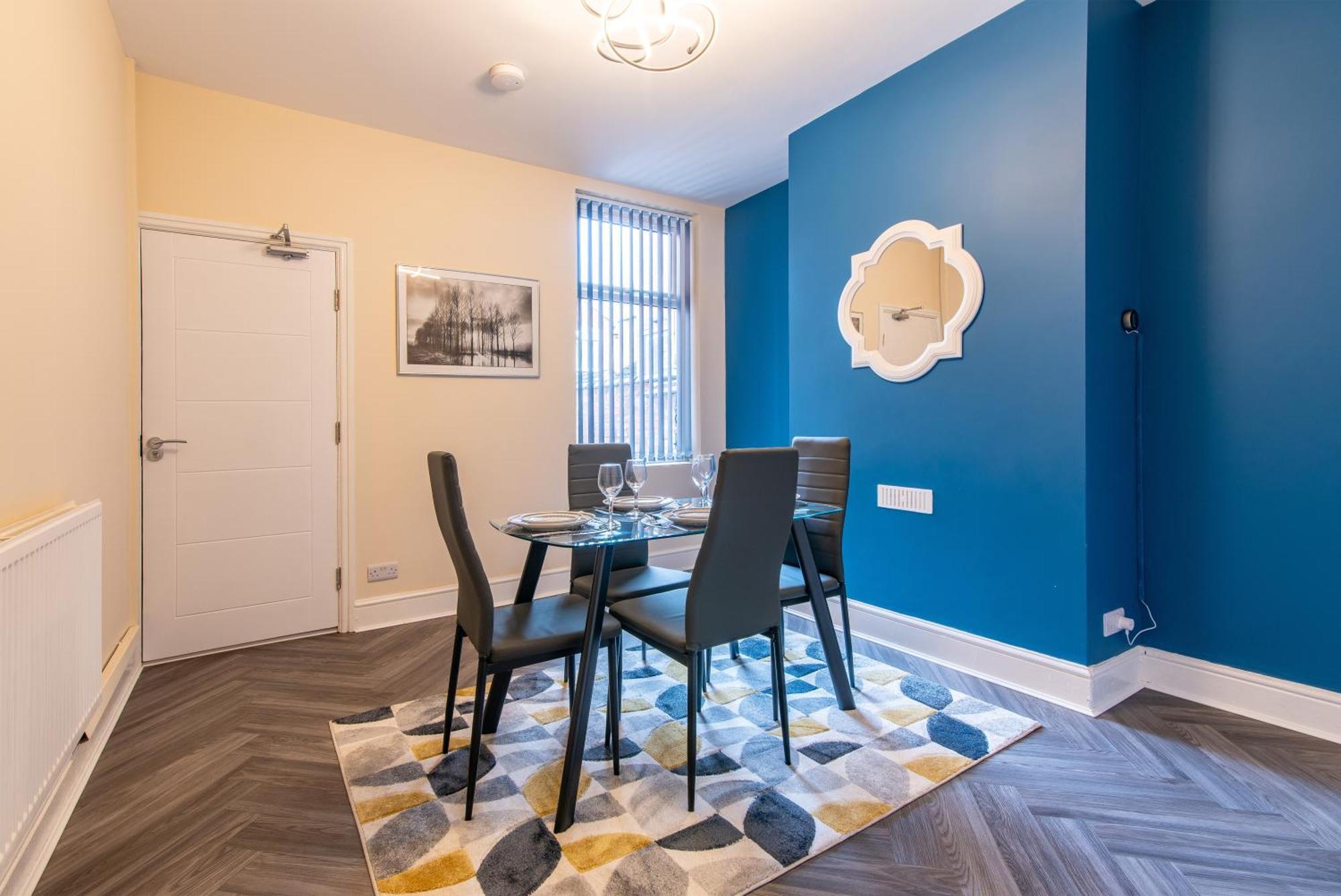 2 Bedroom House In The Heart Of Leicester Bagian luar foto